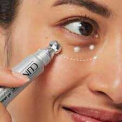 Clinique All About Eyes Göz Çevresini Aydınlatmaya Yardımcı Serumu 10 ml